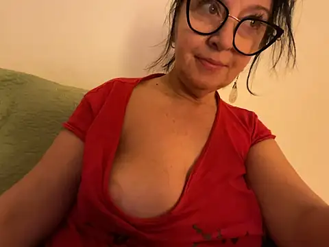 HoneyMakerr's Live XXX Chat