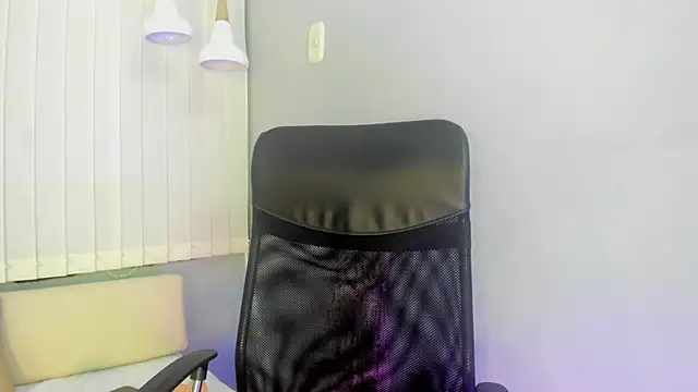 Lilo_Rose Chat XXX in diretta