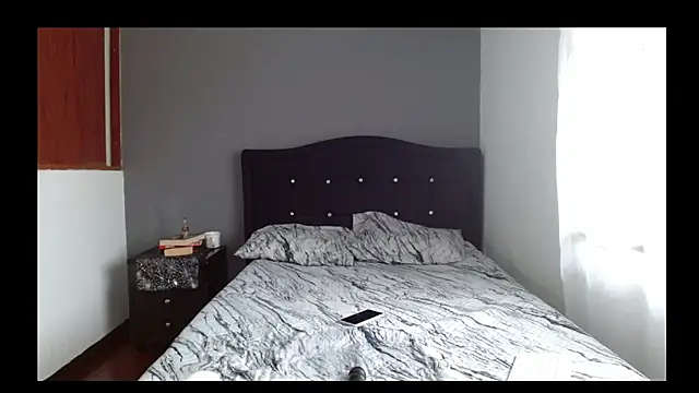 Czat XXX na żywo – Emilia_1995