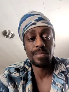 Zaddywood60: διαδικτυακό σόου στην κάμερα