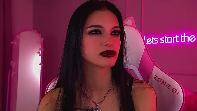 BeverlyMost Chat XXX live