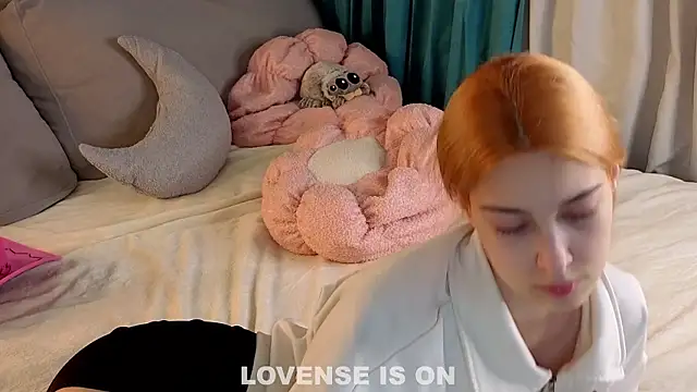 AngelicRice Adlı Modelin Canlı XXX Sohbeti