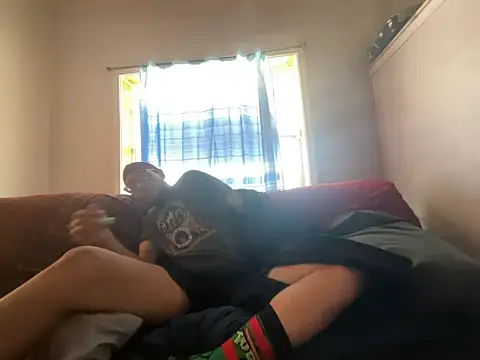 ThrowedWorldWide's Webcam Show