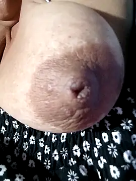 Chat XXX ao vivo de Hotmommax