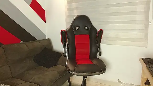 عرض كام Zac_Golden