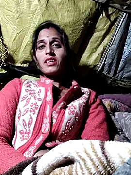 Bhavna8080's Webcam Show