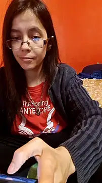 rposhta1991 Adlı Modelin Canlı XXX Sohbeti