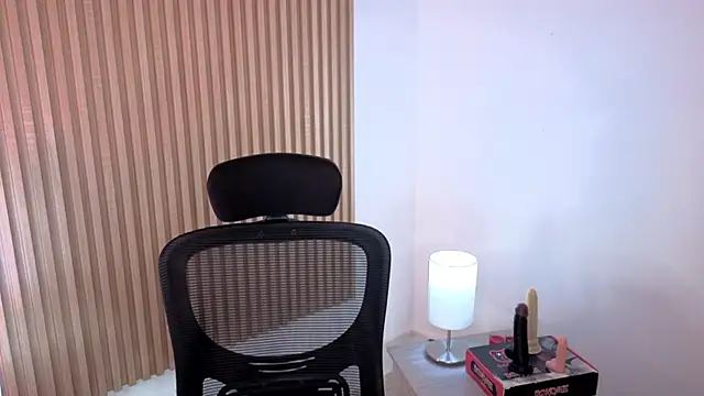 دردشة MarianL0ve الجنسية المباشرة