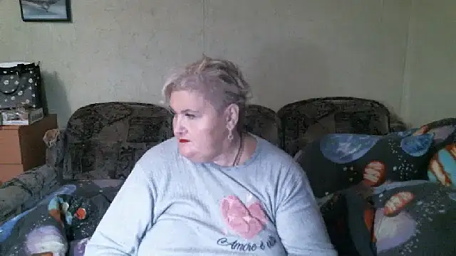 Lana555 现场XXX聊天