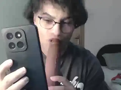 wildpussycat23: онлайн-секс-чат