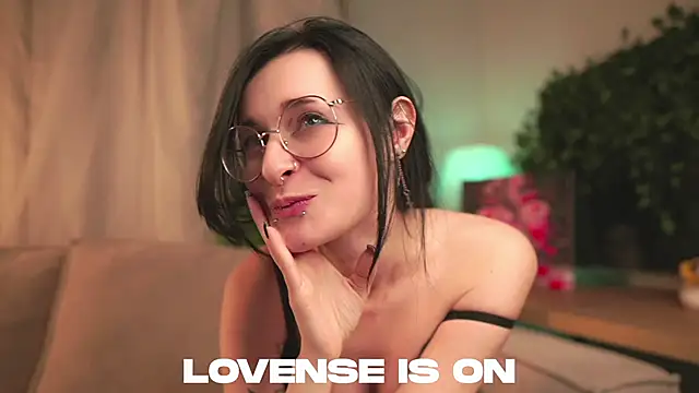 DarcyAspacio: онлайн-секс-чат