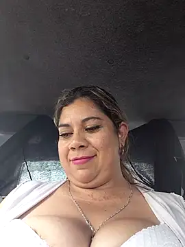 Laura-Hernandez Live XXX Chat