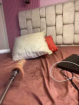 PrettyHamaica Live XXX Chat