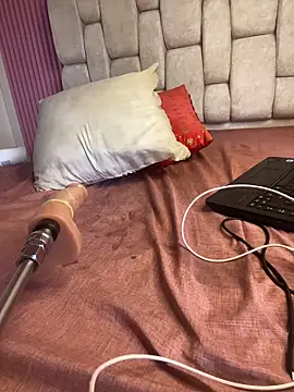 PrettyHamaica Live XXX Chat