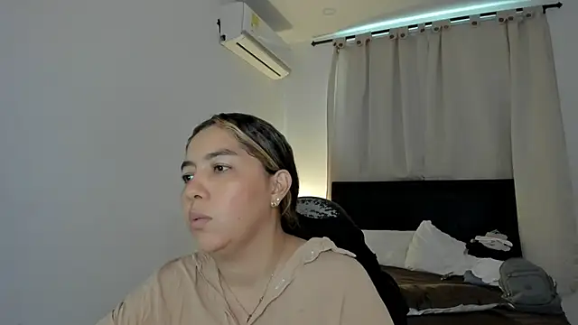 brithany_olson25 élő XXX-chatje