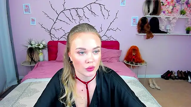 AnnaWillowX webcam show
