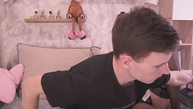 PashaAndMila Live XXX Chat