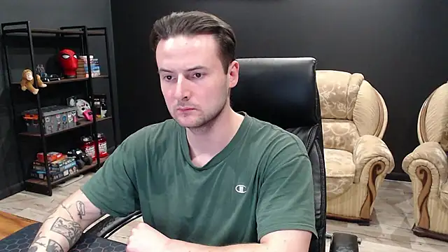 Chat +18 de MihasikD ao vivo