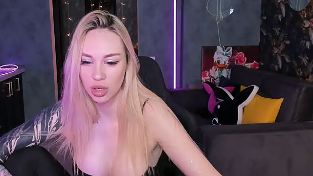 Онлайн чат XXX Blckmirrorr