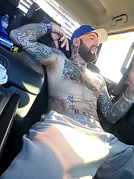 BeardedtattoodのライブXXXチャット