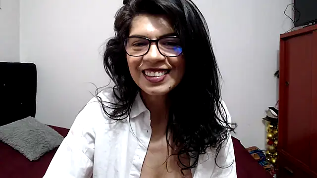 abrilsex23 Adlı Modelin Canlı XXX Sohbeti