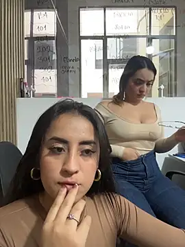 Antonella_Julieta Live XXX-chat