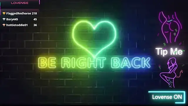 MrAndMrsCrook's Live XXX Chat