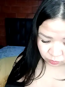 Онлайн чат XXX Chantal_lopez