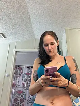 lolabunny9 网络视讯表演