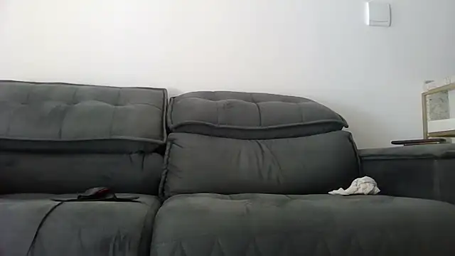 JUNINHOLEKEJRn Live XXX chat