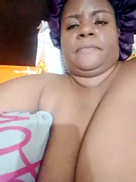 bigtitssxx Live XXX-Chat