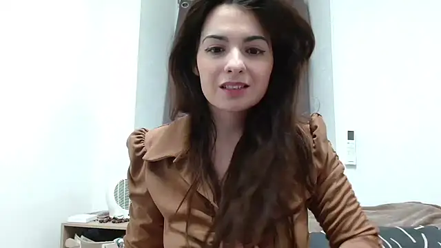 desirmiss1 Adlı Modelin Canlı XXX Sohbeti