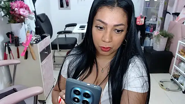 Chatroom XXX en direct de titsbiglovers