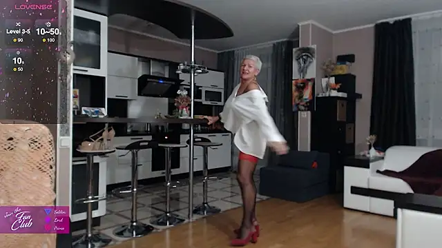 Chat +18 de roxana_brooks ao vivo