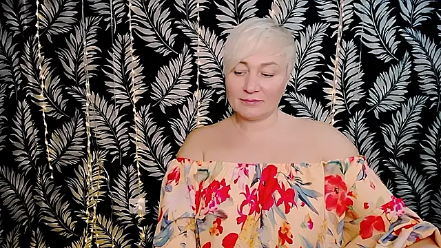 Olivia_playful 现场XXX聊天