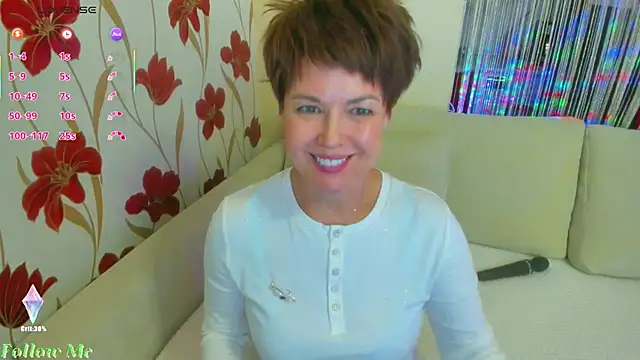 Chat +18 de JennAlison ao vivo