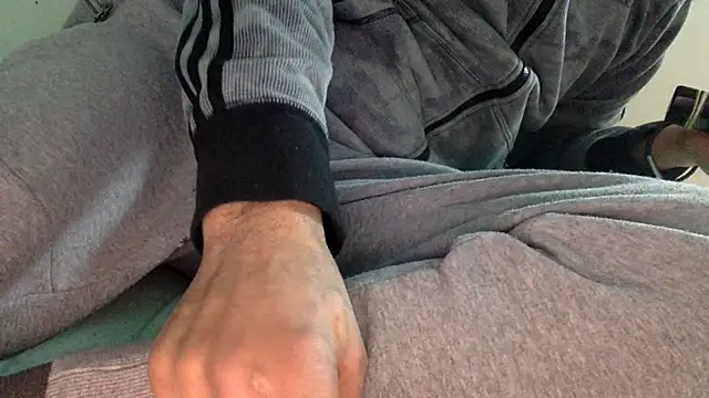 molozeb: απευθείας συνομιλία ΧΧΧ