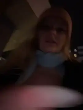 Betsy's Live XXX Chat