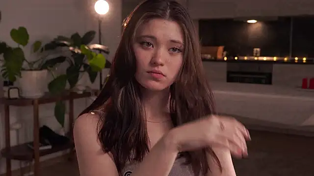 EleniRoeber live XXX chat