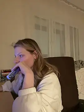 MaryHiggins' Live XXX Chat