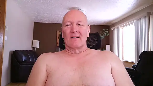 Show modela BasicAnt na web-kameri