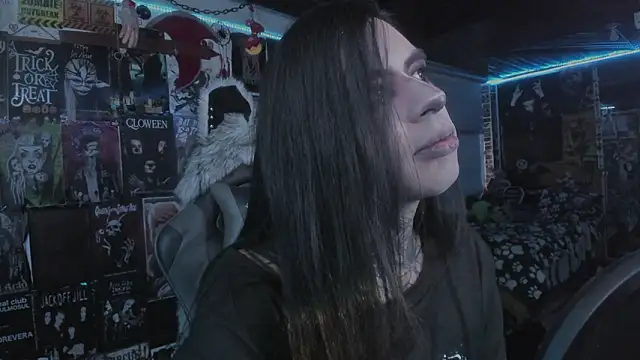 rotten_dreams Adlı Modelin Canlı XXX Sohbeti