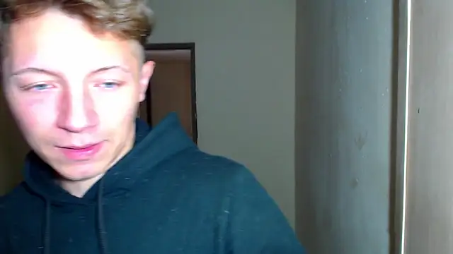 BlondZilla 现场XXX聊天