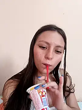 Lahila_: онлайн-секс-чат