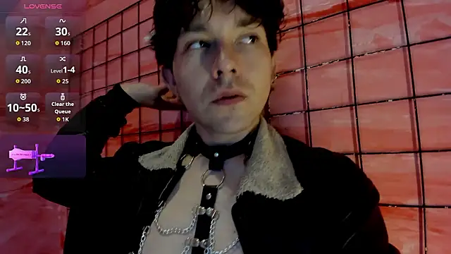 Eliot_X: διαδικτυακό σόου στην κάμερα