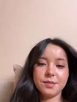 lia_hetty Adlı Modelin Canlı XXX Sohbeti