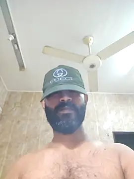 XXX chat uživo modela Bigkannan