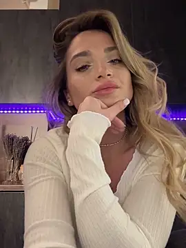 Chat XXX en directo de Ivy_Bae