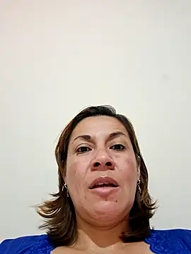 โชว์เว็บแคมของ Zaralu_