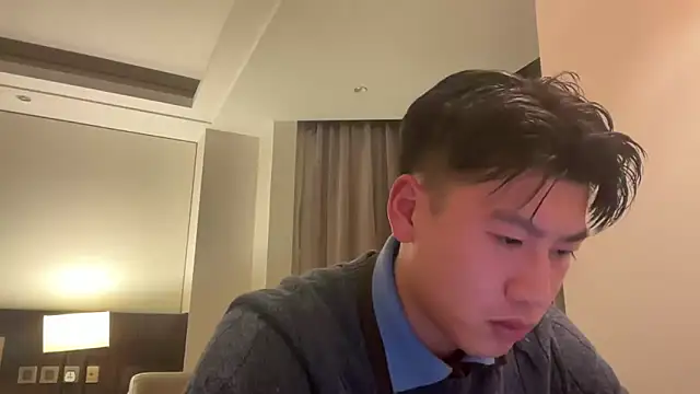 heywilliam: διαδικτυακό σόου στην κάμερα